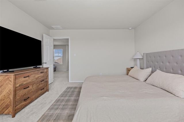 208 Orange RD, Buda, TX 78610
