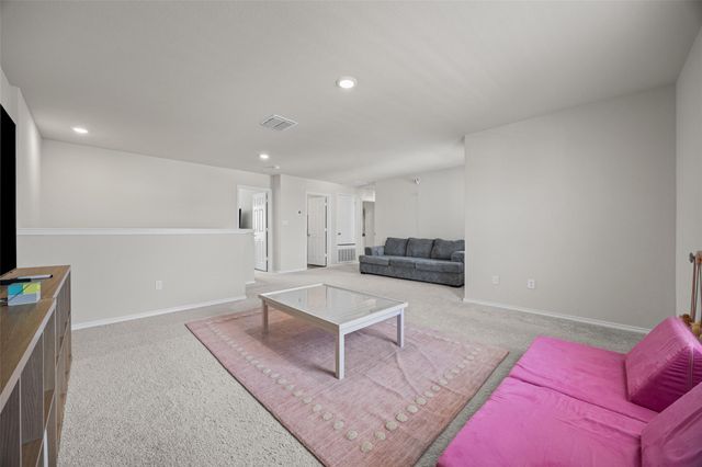 208 Orange RD, Buda, TX 78610