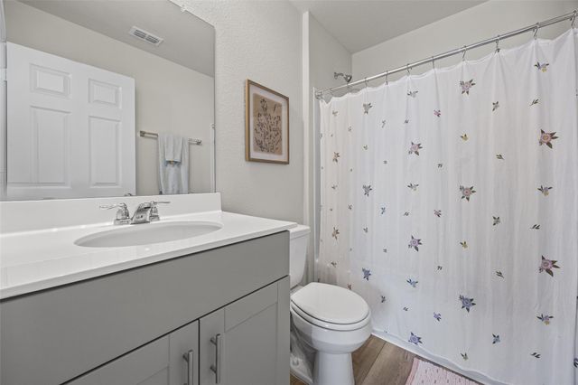 208 Orange RD, Buda, TX 78610