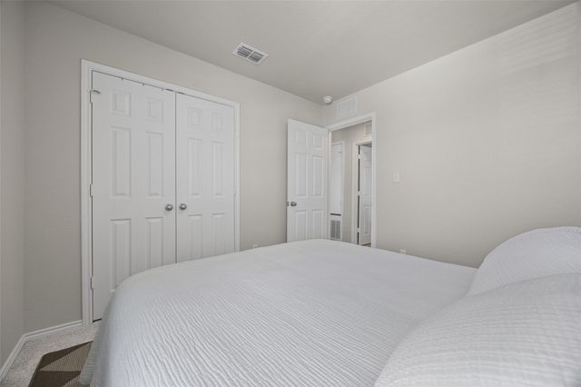 208 Orange RD, Buda, TX 78610