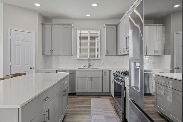 208 Orange RD, Buda, TX 78610