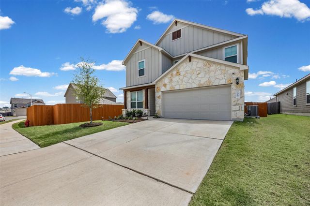 208 Orange RD, Buda, TX 78610