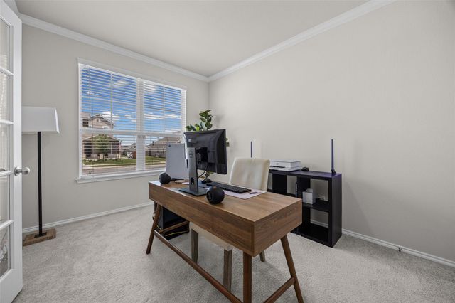 208 Orange RD, Buda, TX 78610