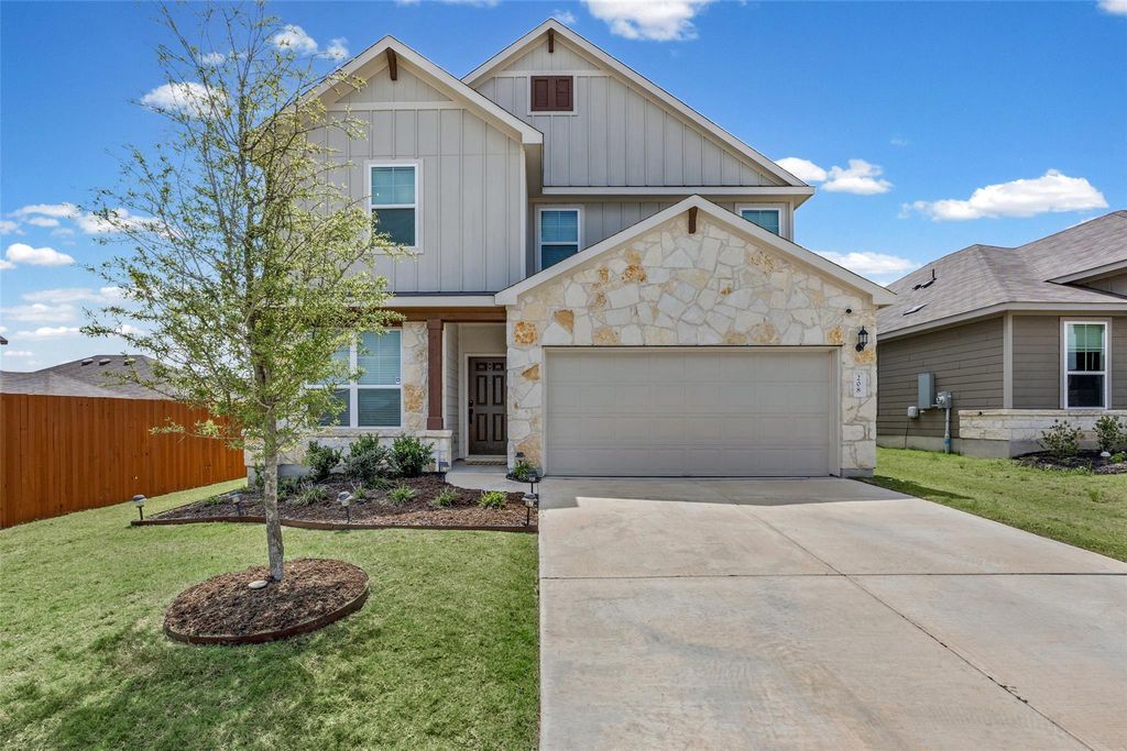 208 Orange RD, Buda, TX 78610