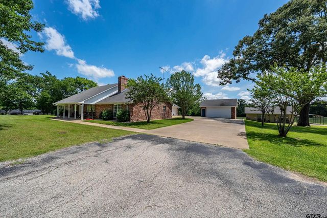 13094 FM 2010, Chandler, TX 75758