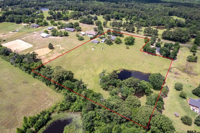 13094 FM 2010, Chandler, TX 75758