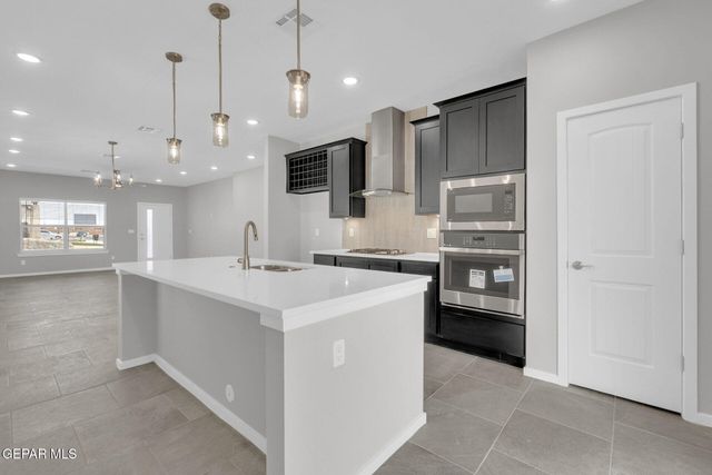 9922 Marisabel Place, Socorro, TX 79927