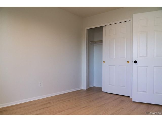 21878 E Powers Dr, Aurora, CO 80015