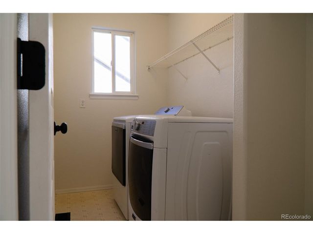 21878 E Powers Dr, Aurora, CO 80015