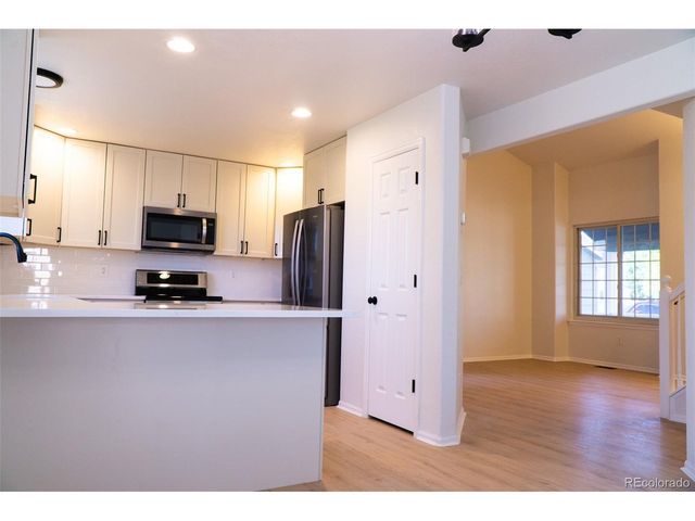 21878 E Powers Dr, Aurora, CO 80015