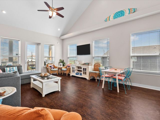 1922 Blue Water Highway, Surfside Beach, TX 77541