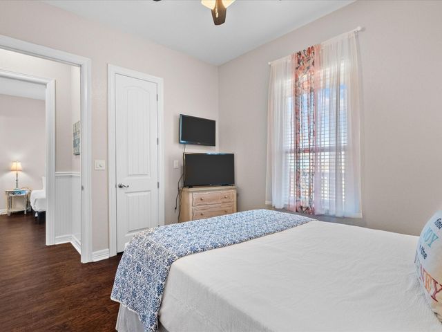 1922 Blue Water Highway, Surfside Beach, TX 77541