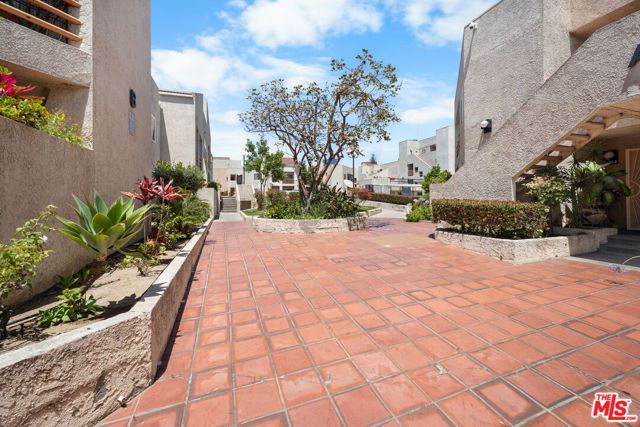 1425 W 12th Street 157, Los Angeles, CA 90015