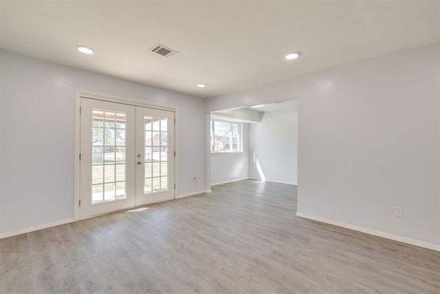 700 Century Drive, Moore, OK 73160