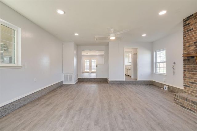 700 Century Drive, Moore, OK 73160