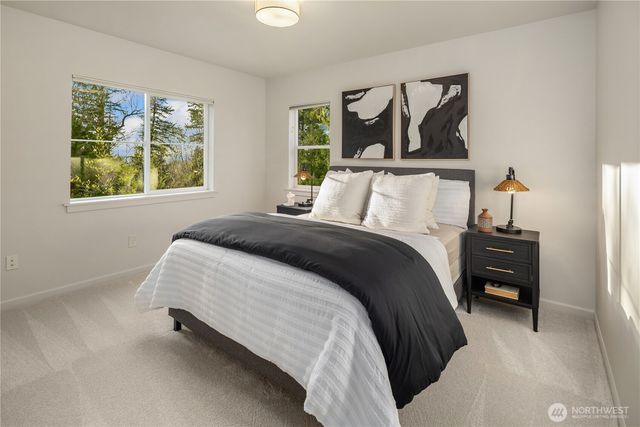 1689 24th Avenue NE, Issaquah, WA 98029