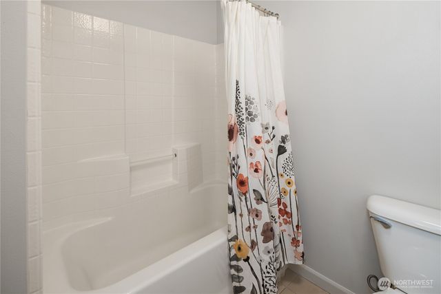 1689 24th Avenue NE, Issaquah, WA 98029