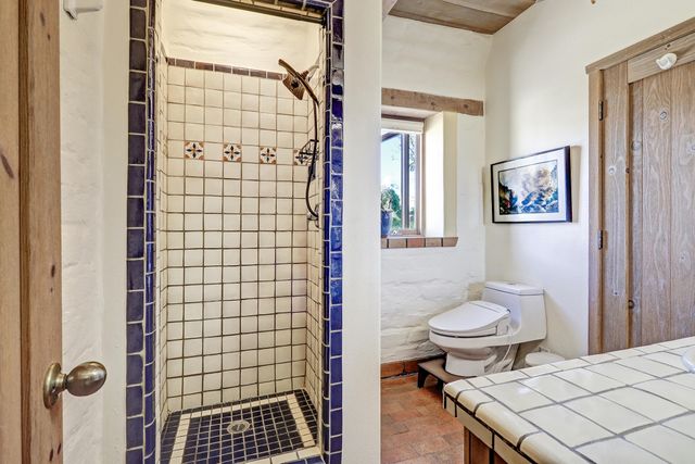 39 Calle Del Norte, Placitas, NM 87043