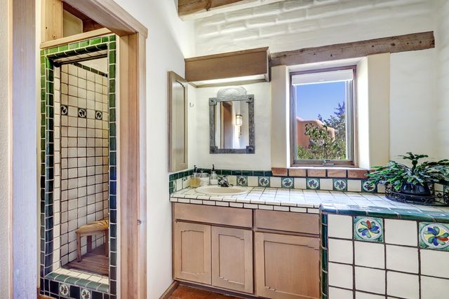 39 Calle Del Norte, Placitas, NM 87043