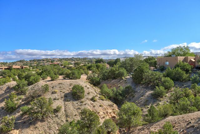 39 Calle Del Norte, Placitas, NM 87043