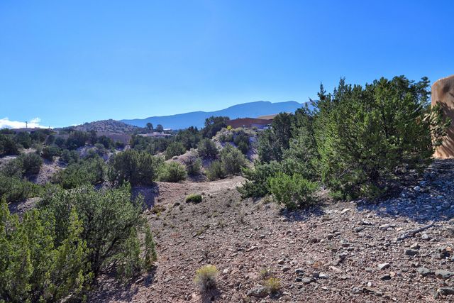 39 Calle Del Norte, Placitas, NM 87043