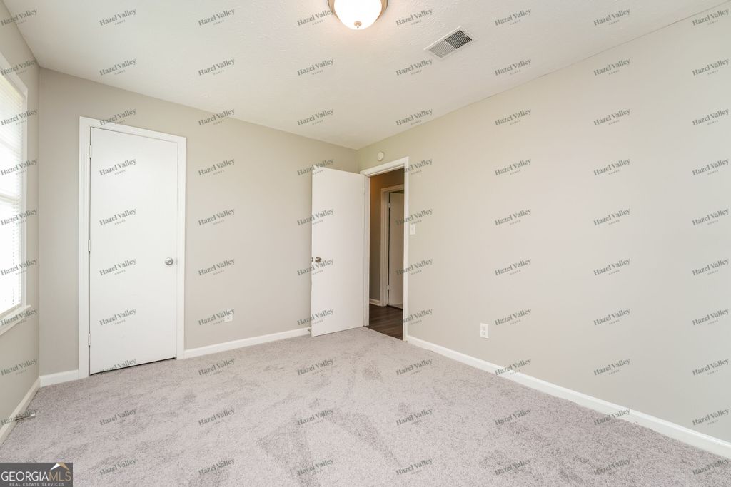 10131 Hidden Branches Way NE, Covington, GA 30014