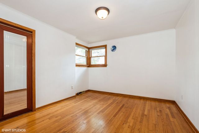 10627 S Worth Avenue, Worth, IL 60482