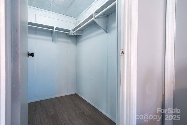 50 N Duncan Hill Lane, Taylorsville, NC 28681