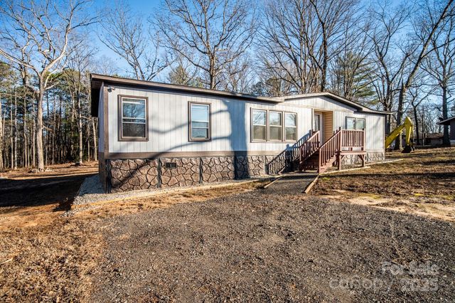 50 N Duncan Hill Lane, Taylorsville, NC 28681