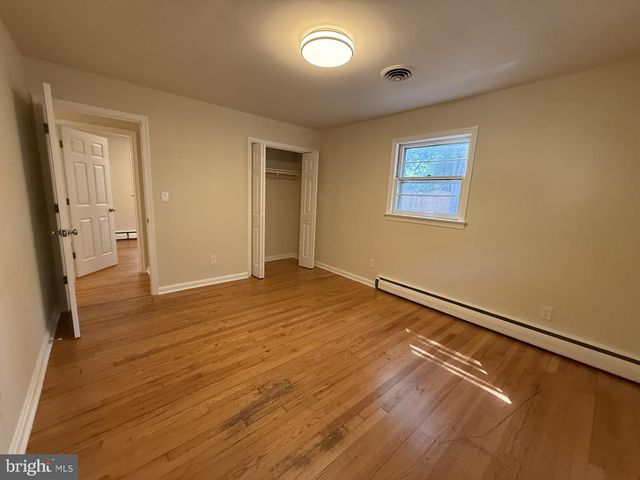 51 BLAIR RD, Fredericksburg, VA 22405