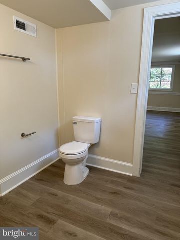 51 BLAIR RD, Fredericksburg, VA 22405