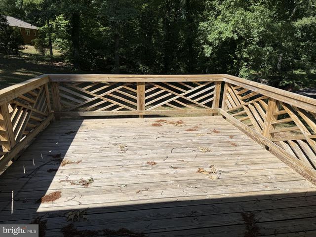 51 BLAIR RD, Fredericksburg, VA 22405