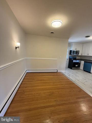 51 BLAIR RD, Fredericksburg, VA 22405