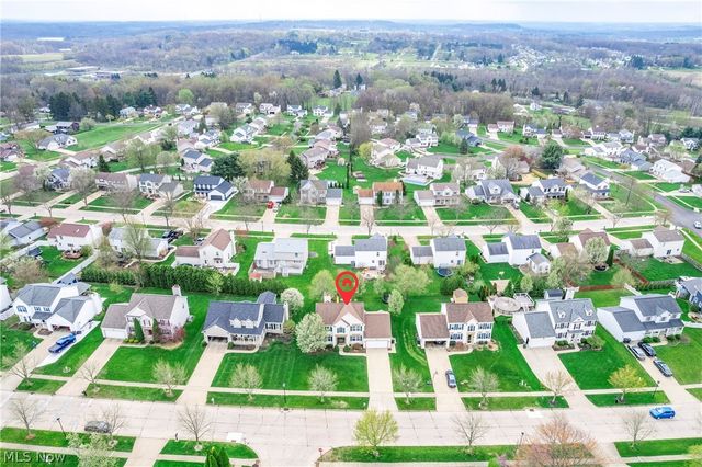 657 Ashbrook Drive, Wadsworth, OH 44281