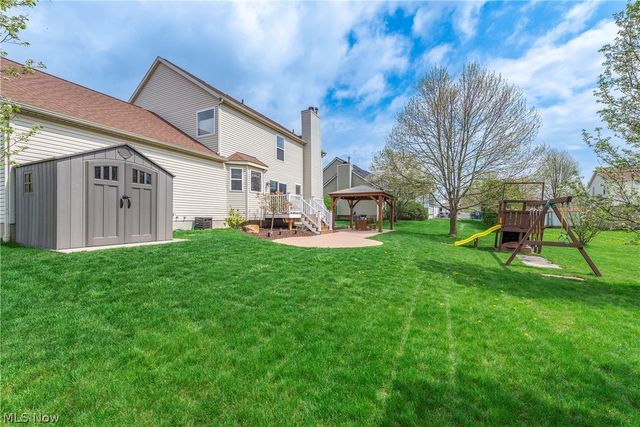 657 Ashbrook Drive, Wadsworth, OH 44281