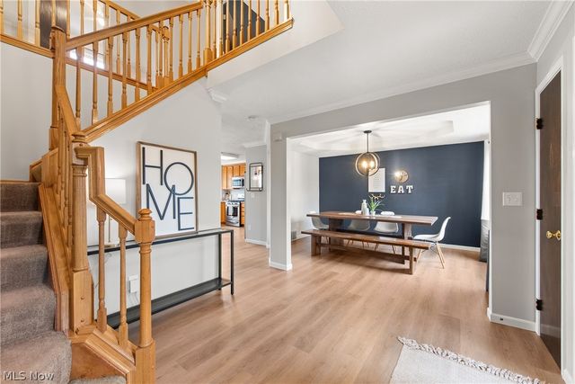 657 Ashbrook Drive, Wadsworth, OH 44281
