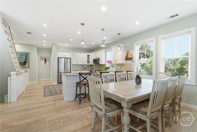 10 13th Place, Tybee Island, GA 31328