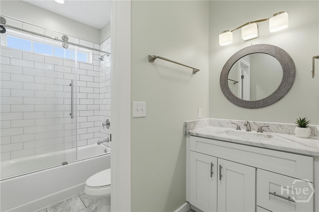 Image 37 of property listing at 10 13th Place, Tybee Island, GA 31328