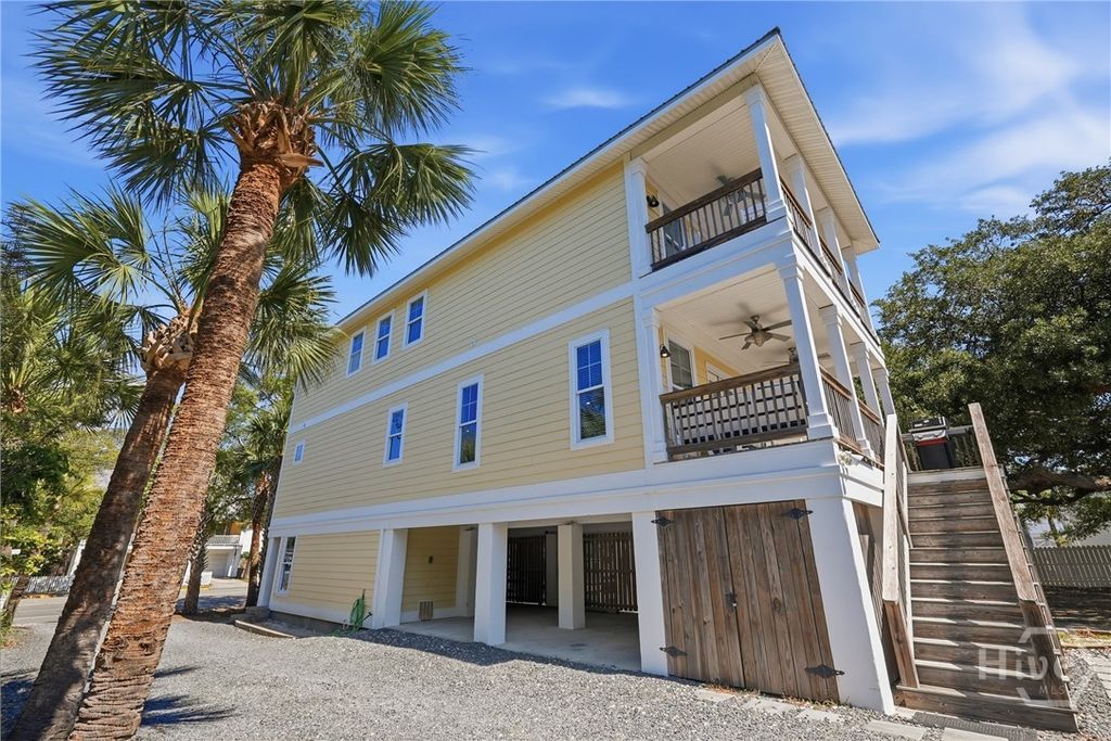 Image 72 of property listing at 10 13th Place, Tybee Island, GA 31328