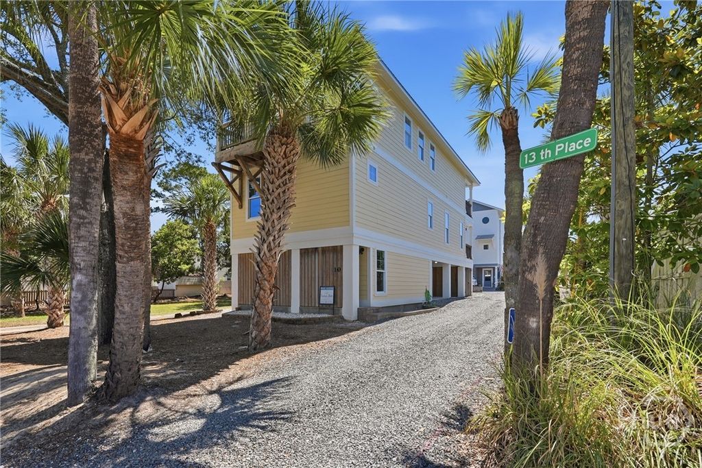 Image 73 of property listing at 10 13th Place, Tybee Island, GA 31328