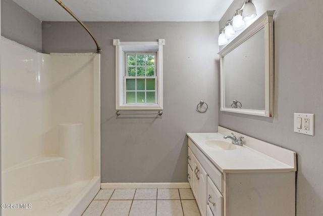 52 Boght Road, Colonie, NY 12189