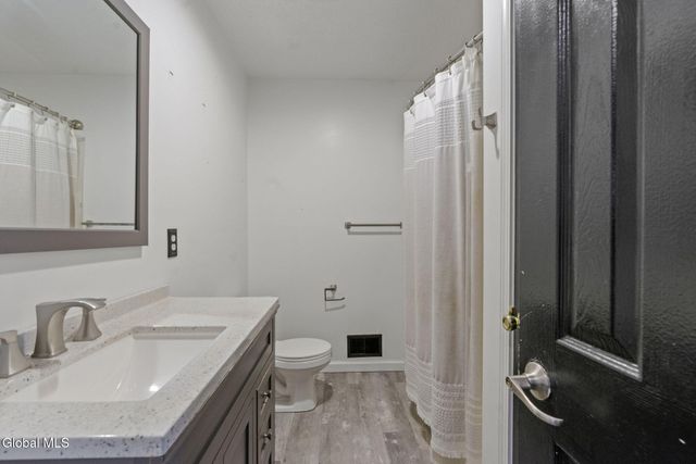 52 Boght Road, Colonie, NY 12189