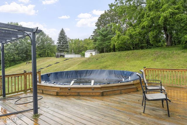 52 Boght Road, Colonie, NY 12189