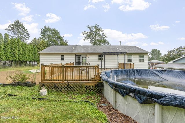 52 Boght Road, Colonie, NY 12189