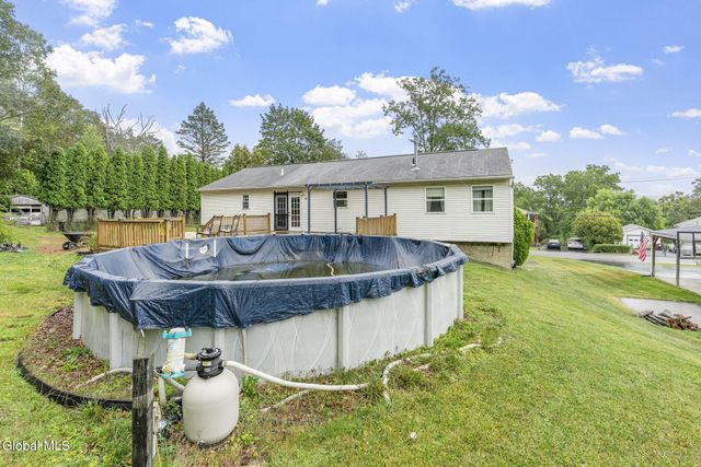 52 Boght Road, Colonie, NY 12189