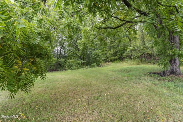 52 Boght Road, Colonie, NY 12189