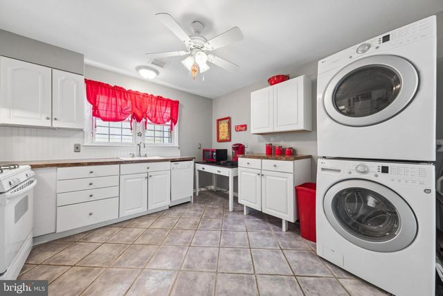 136 INSKIP AVE, Ocean Grove, NJ 07756