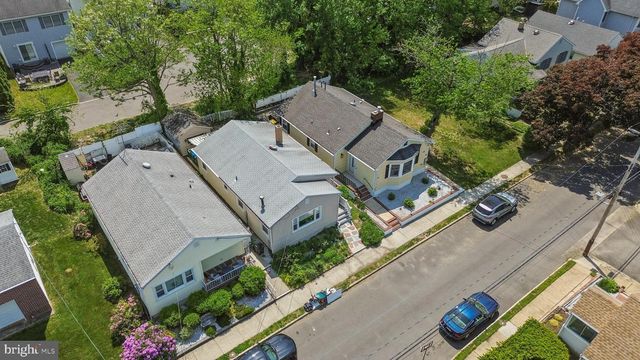136 INSKIP AVE, Ocean Grove, NJ 07756