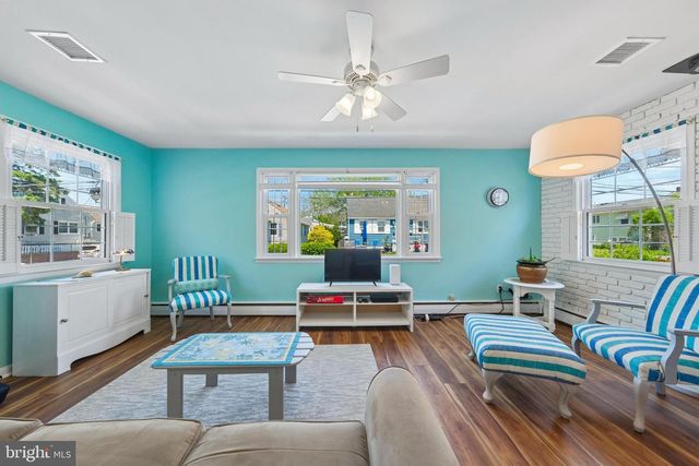 136 INSKIP AVE, Ocean Grove, NJ 07756