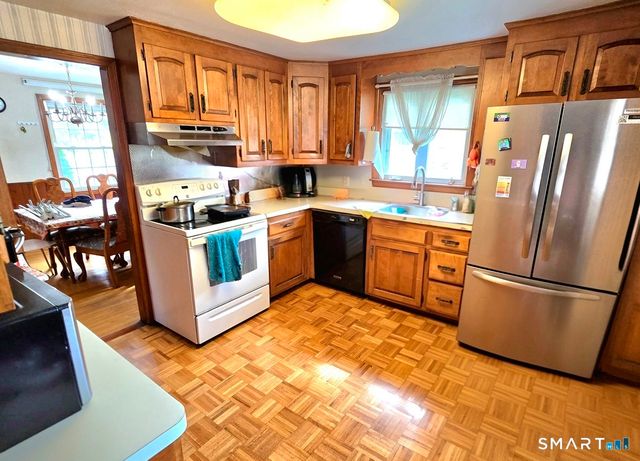66 Saint Augustine Street, West Hartford, CT 06110